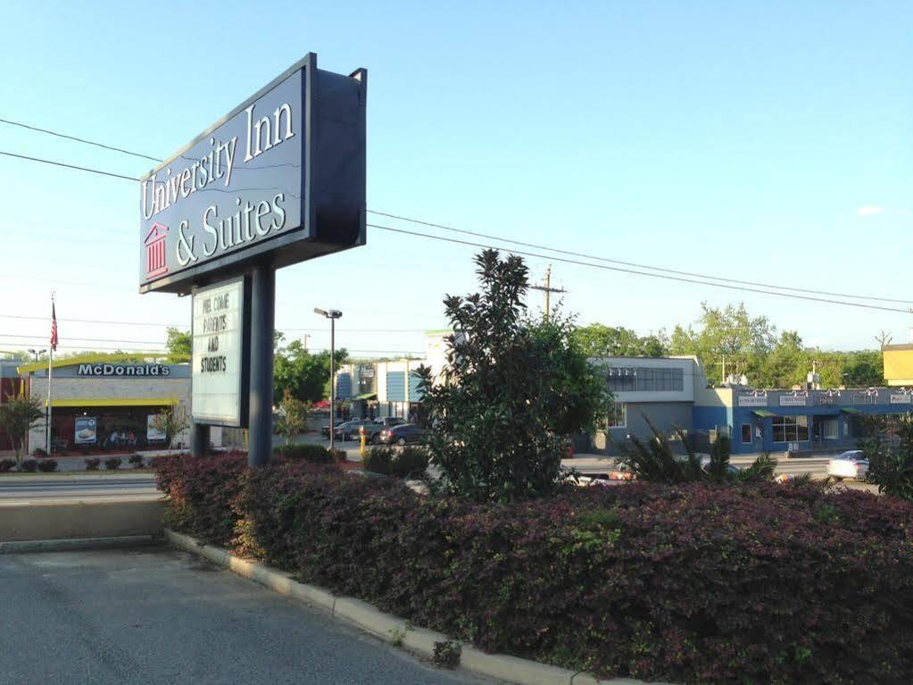 And Hotel Tallahassee