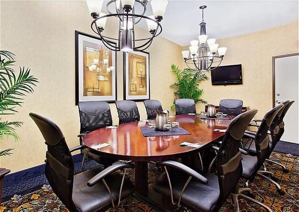Hotel - E Capitol - Univ By Ihg