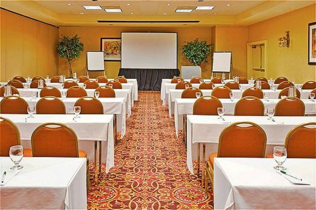 Hotel - E Capitol - Univ By Ihg 3*
