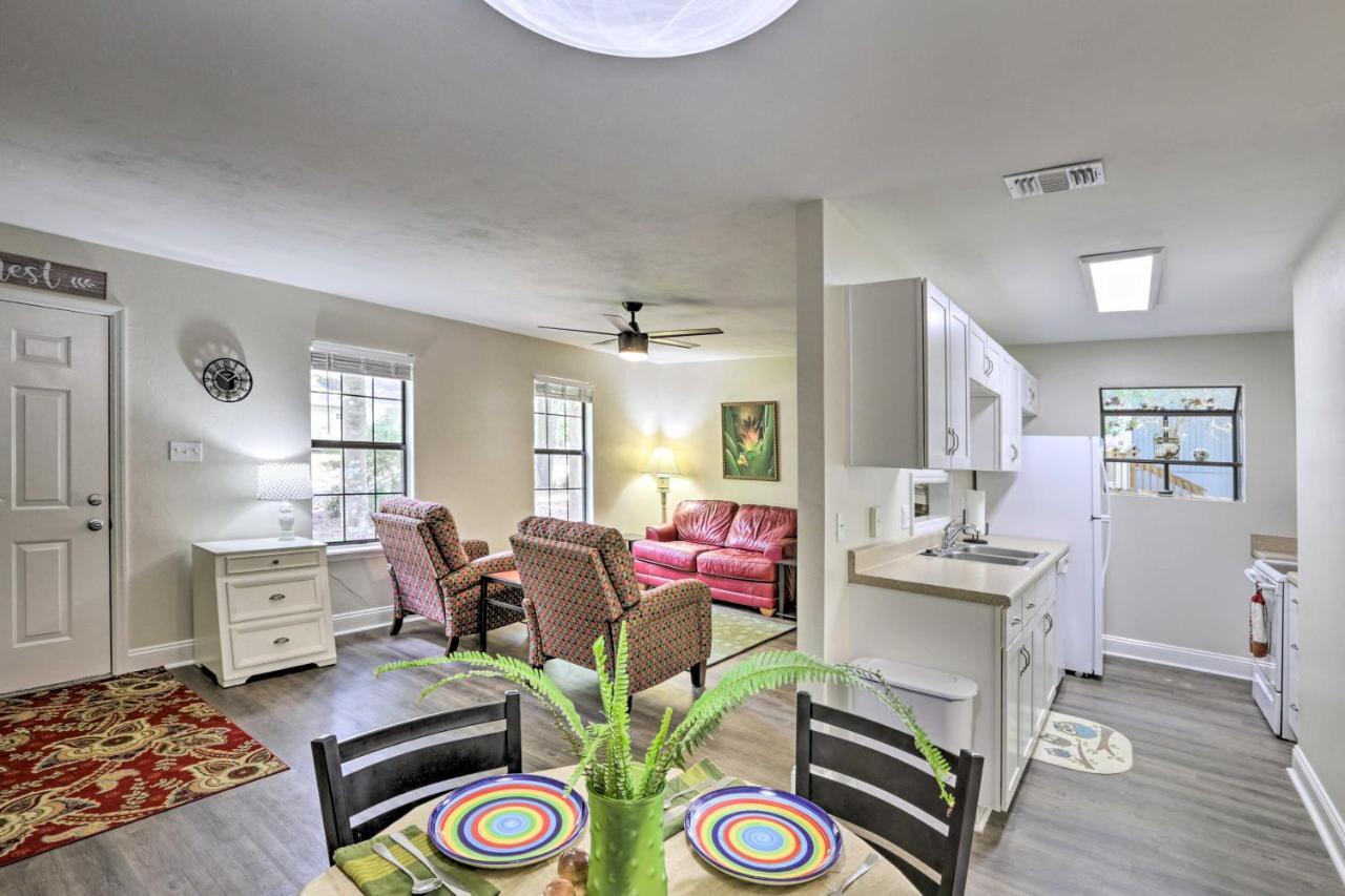 Charming Townhouse About 3 Mi To Fsu! Holiday home Tallahassee