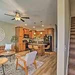 Airy Tallahassee Condo About 5 Mi To Downtown!