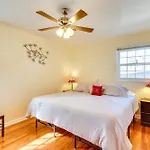 3 Mi To Dtwn Home With Yard In Tallahassee