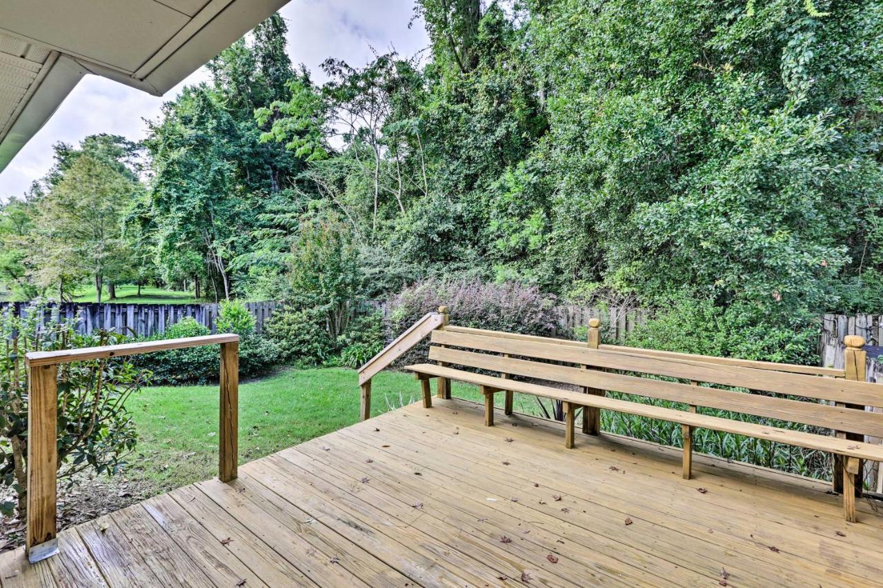 Bright Home, 5 Mi To Dtwn And Ella! Holiday home