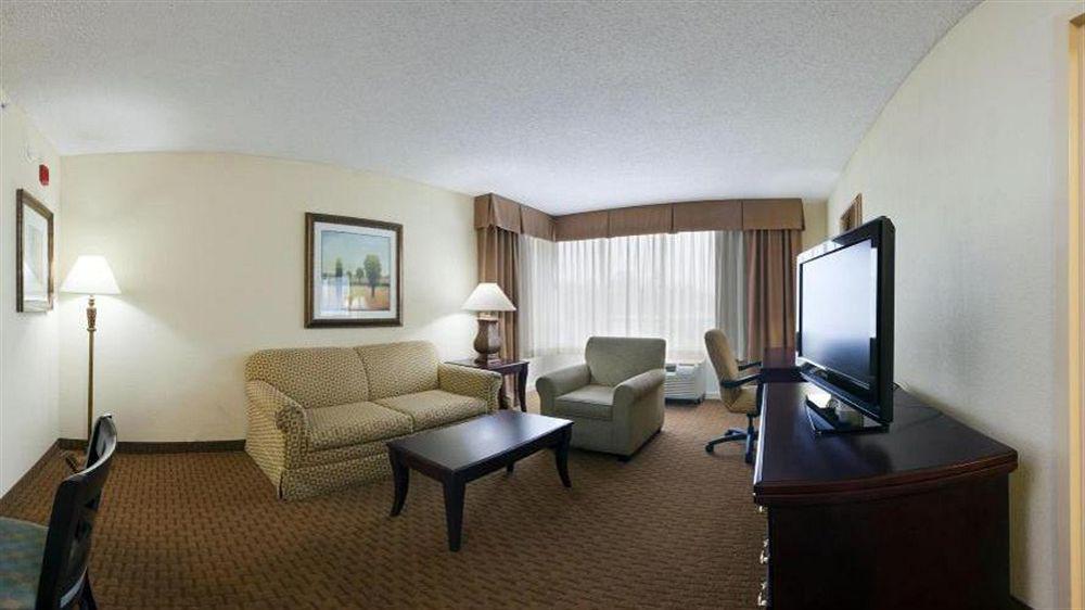 & Conference Center North By Ihg Tallahassee