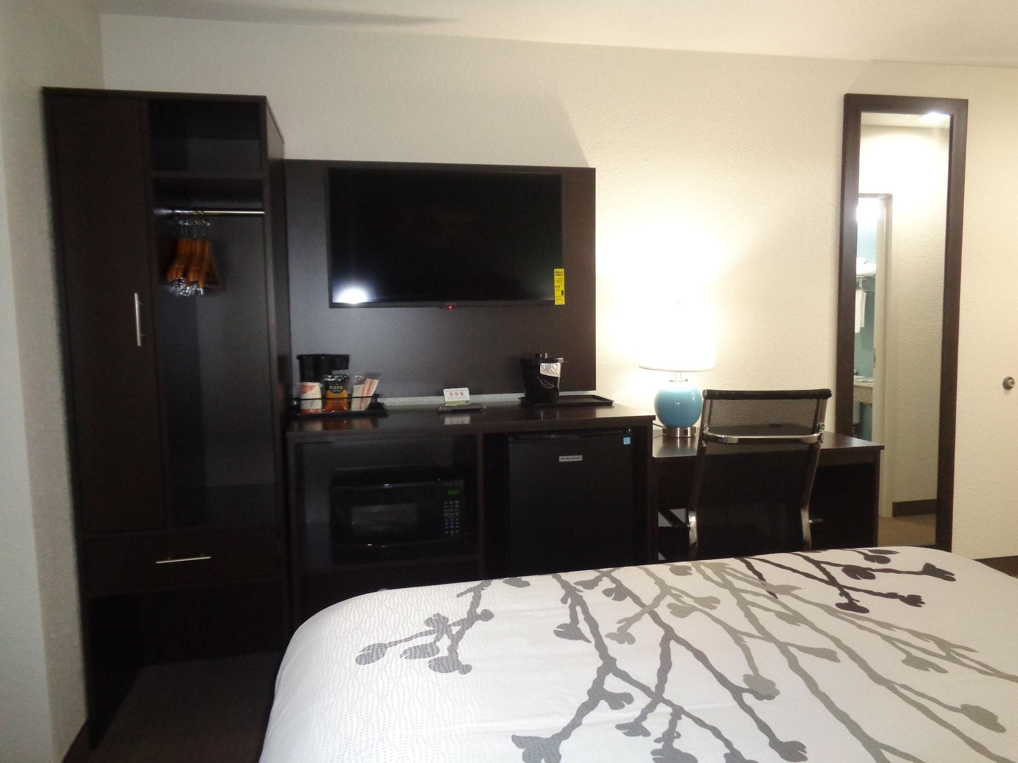 Sleep & Tallahassee-capitol Hotel 2*