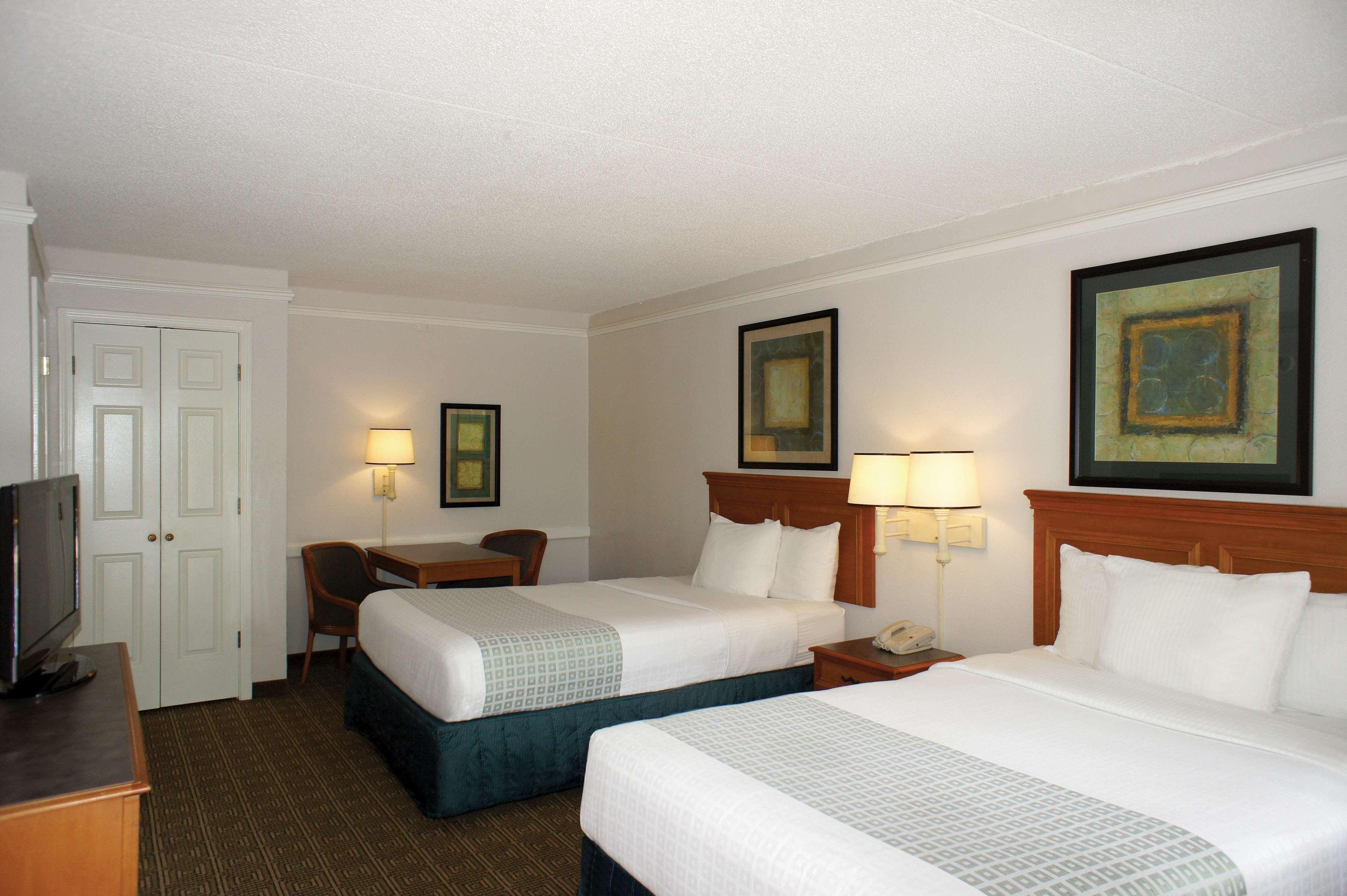 La Quinta By Wyndham North Hotel