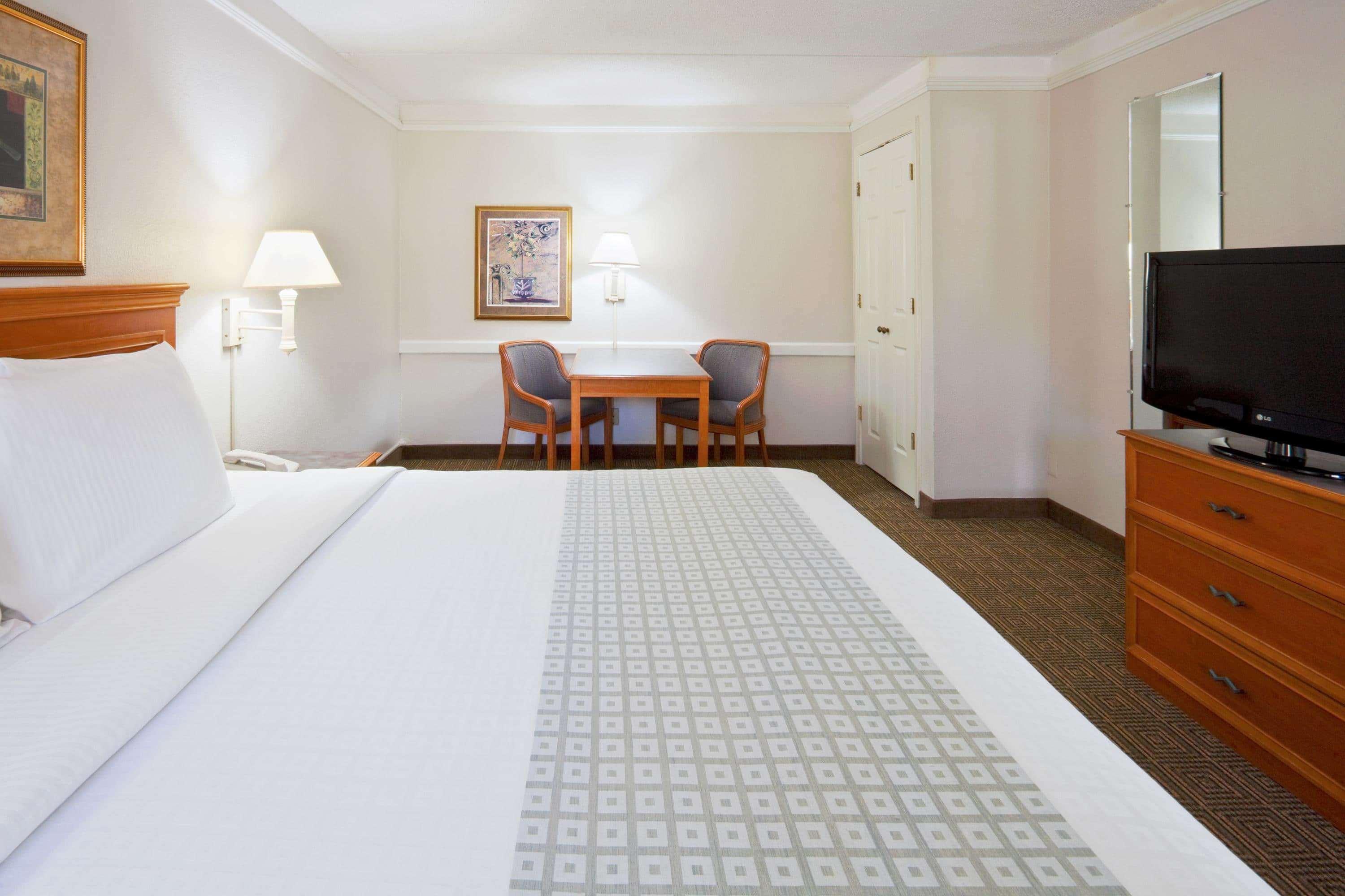 Hotel La Quinta By Wyndham North 3*