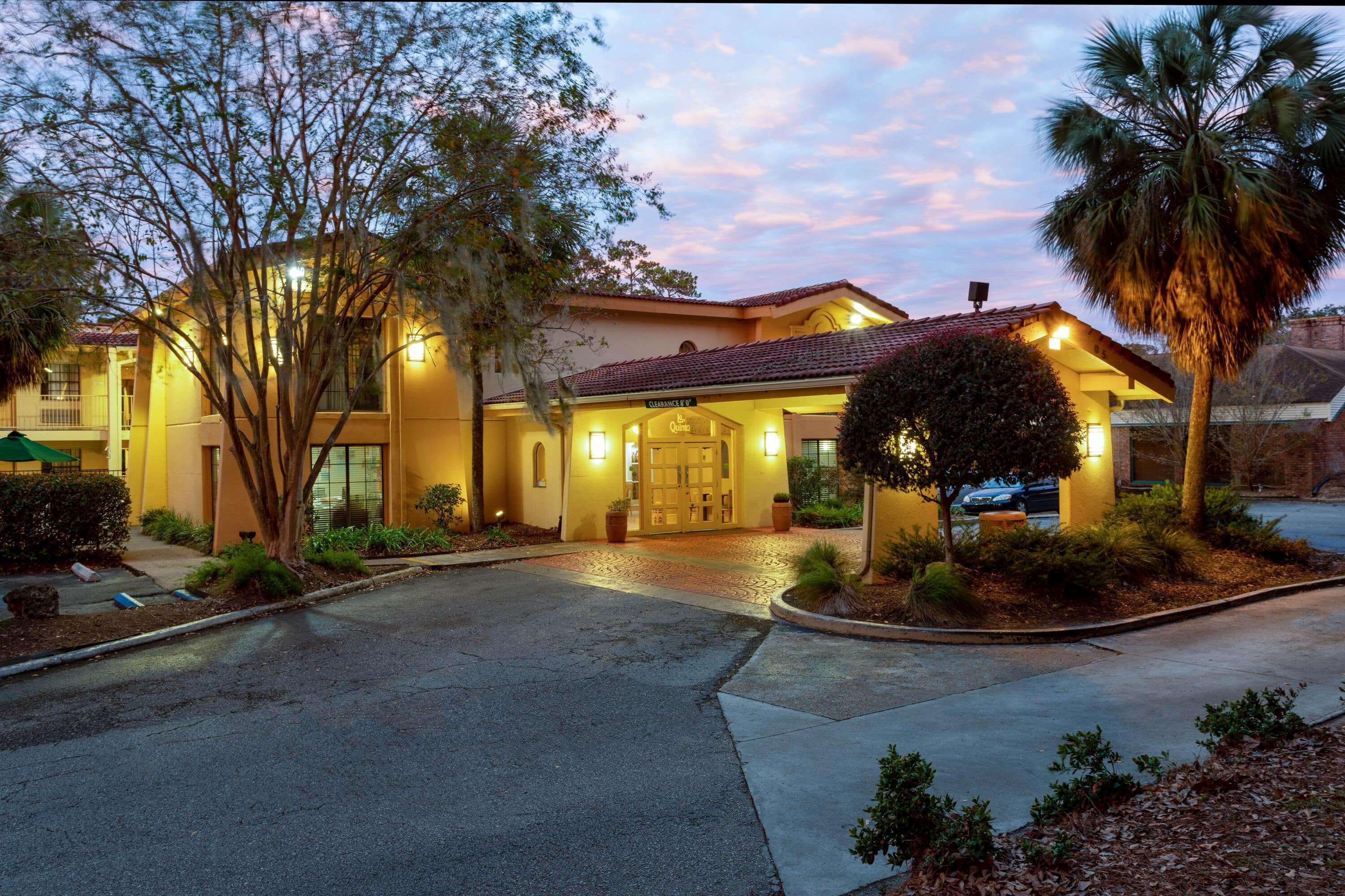 Hotel La Quinta By Wyndham North 3*