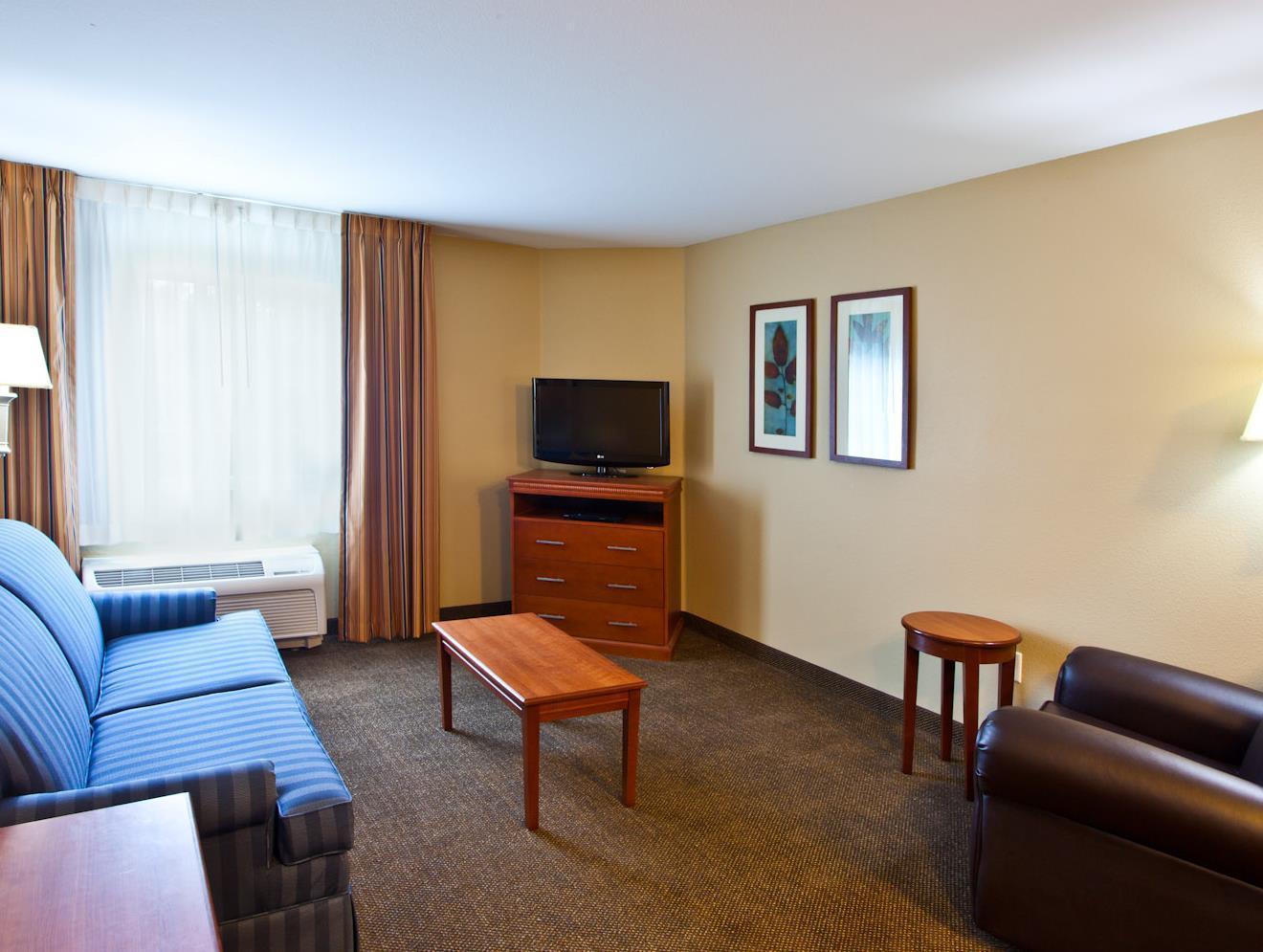 Hotel Candlewood By Ihg Tallahassee
