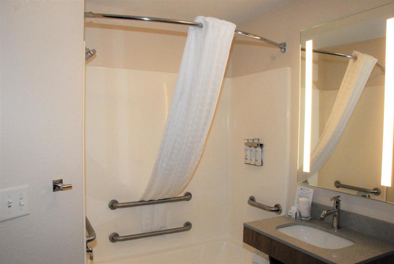 Candlewood By Ihg
