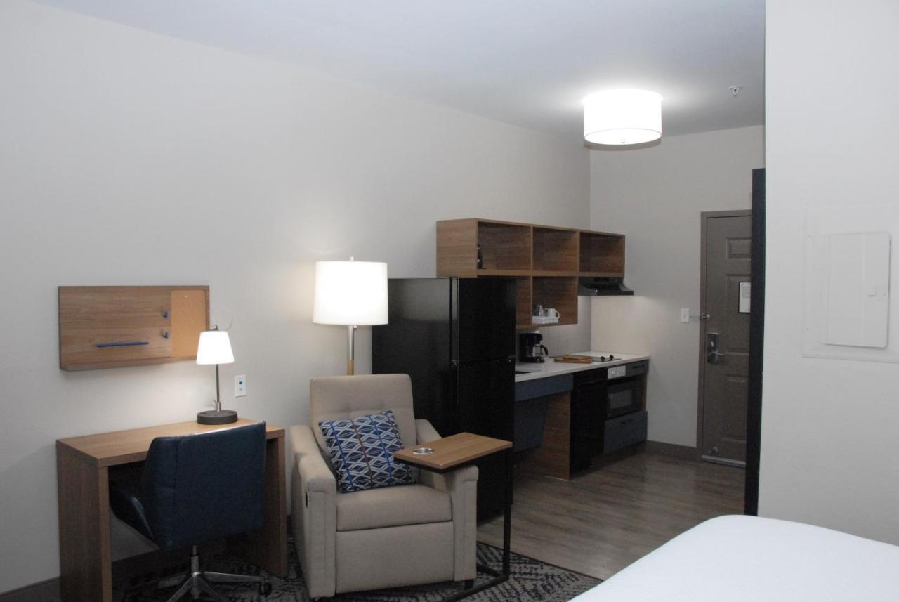 Hotel Candlewood By Ihg Tallahassee
