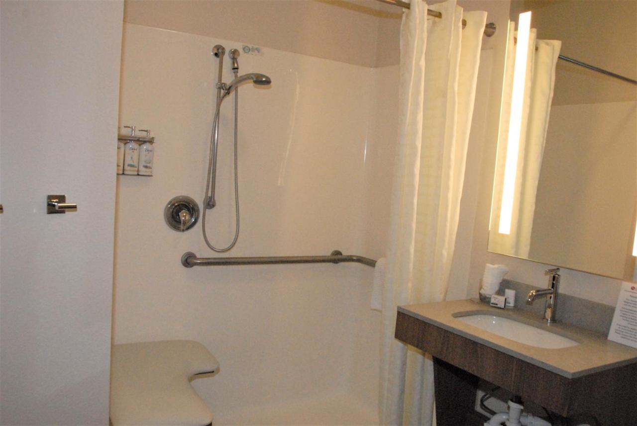 Hotel Candlewood By Ihg Tallahassee