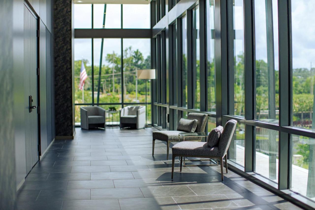 Hotel Ac By Marriott Universities At The Capitol 3*