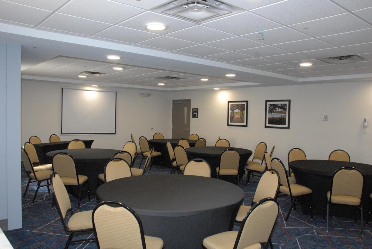 Candlewood By Ihg Tallahassee