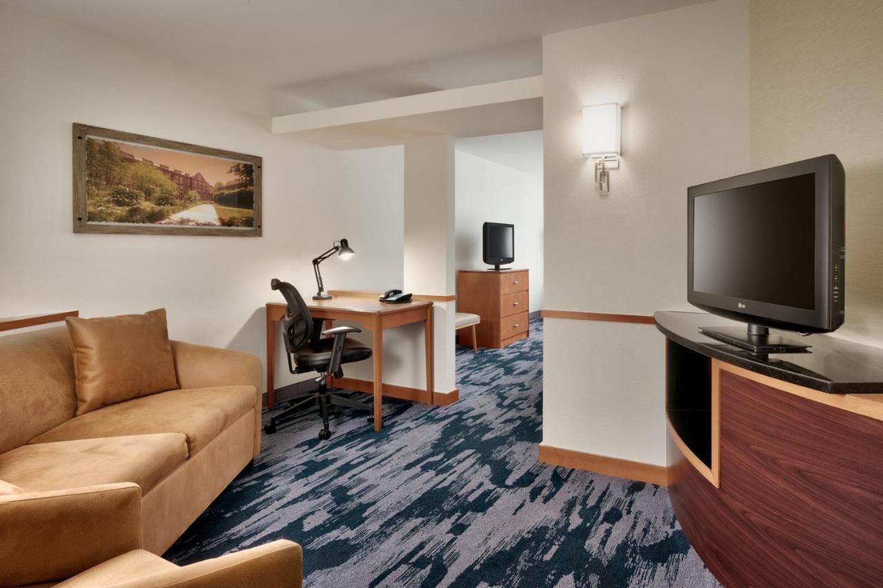Fairfield & By Marriott Tallahassee