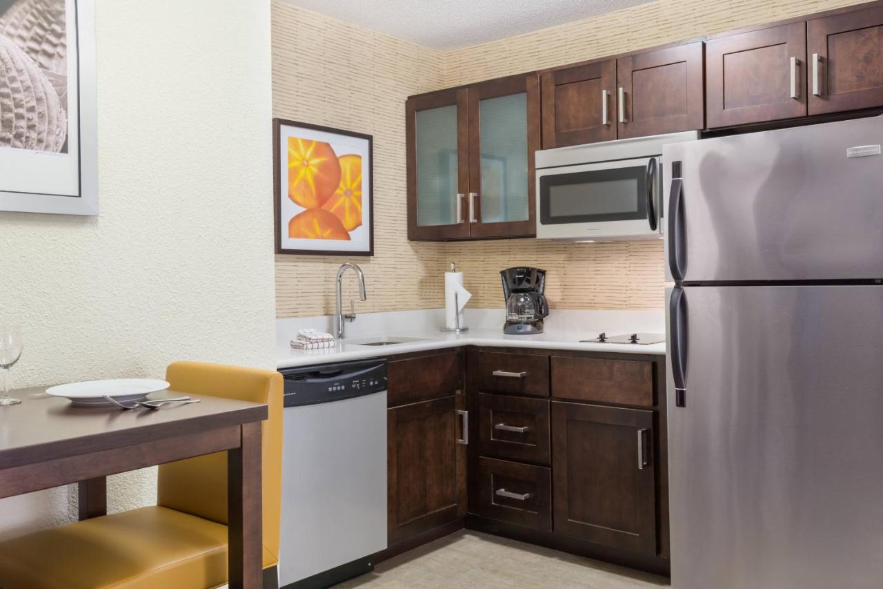 North I-10 Capital Circle Hotel 3*
