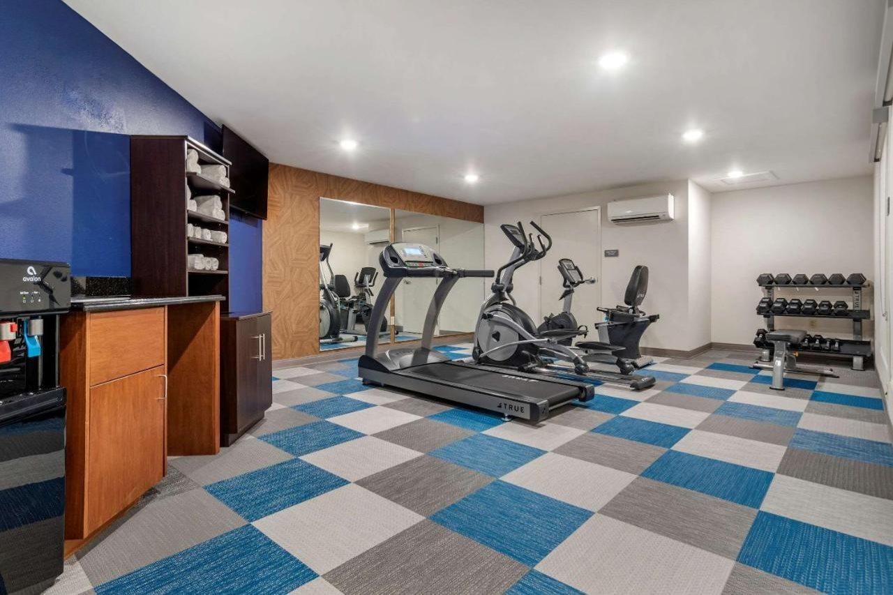 Tryp By Wyndham North I-10 Capital Circle Hotel 3*