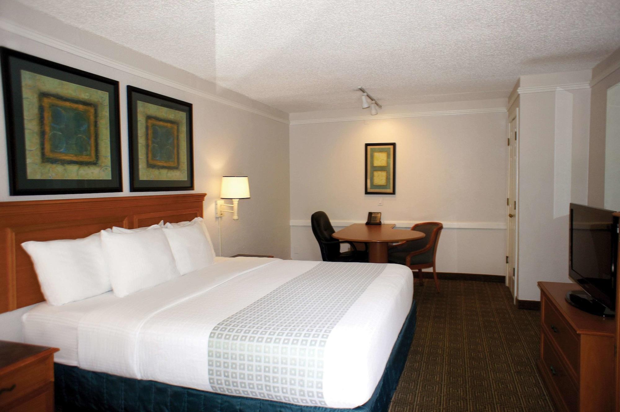 La Quinta By Wyndham North Hotel 3*