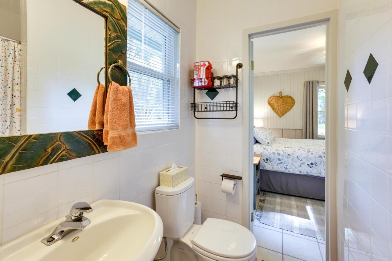 Riverfront Florida Escape With Grill And Fire Pit!