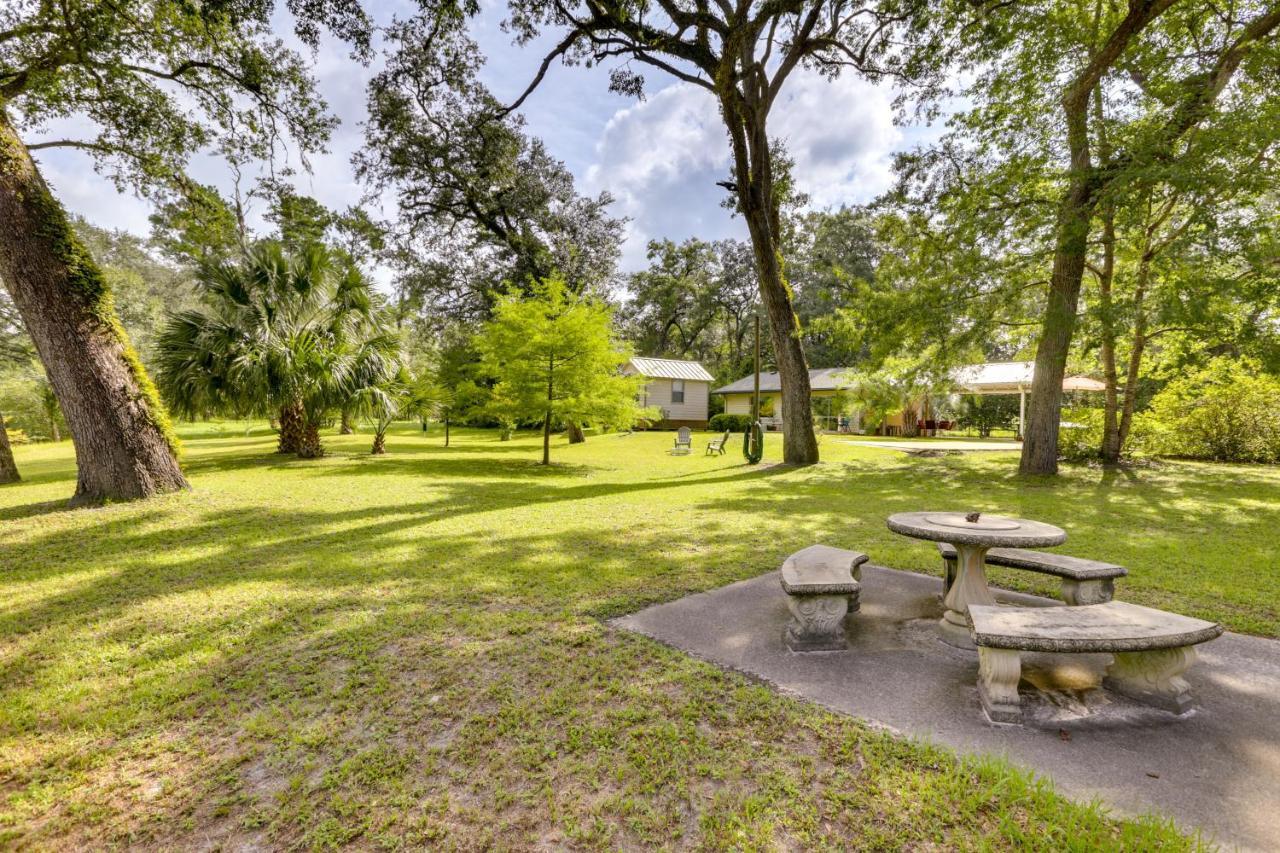 Riverfront Florida Escape With Grill And Fire Pit! * Tallahassee