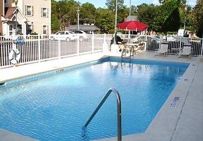 Alluxsuites At 1876, Ascend Collection 3*