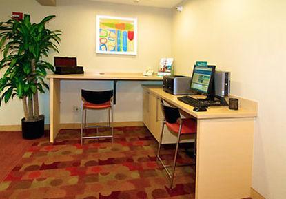 Alluxsuites At 1876, Ascend Collection Hotel Tallahassee