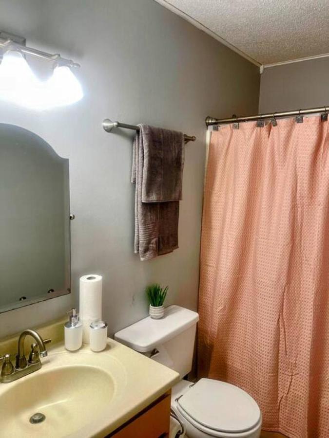 Holiday home Town And Country Getaway 3br 3ba, 20 Min Famu Fsu *