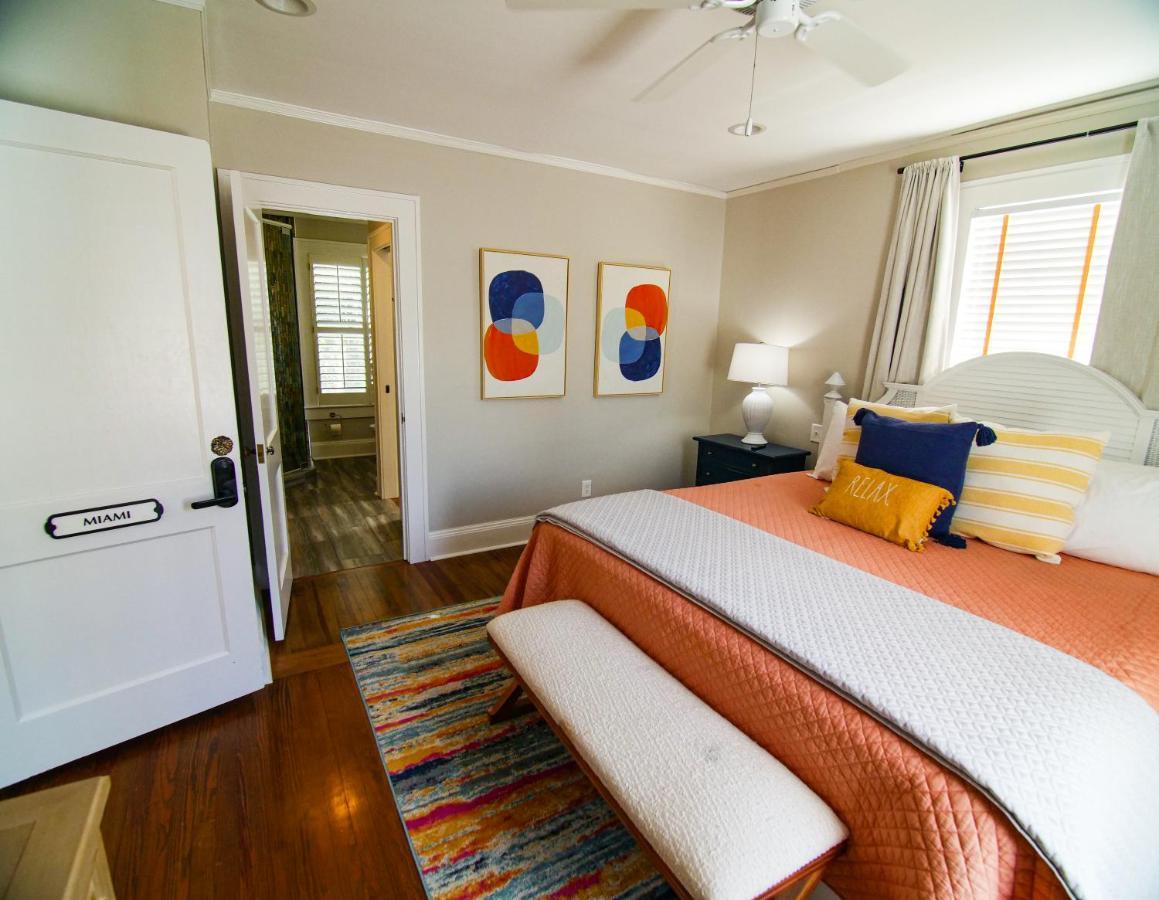 Bed & Breakfast The Capitol *