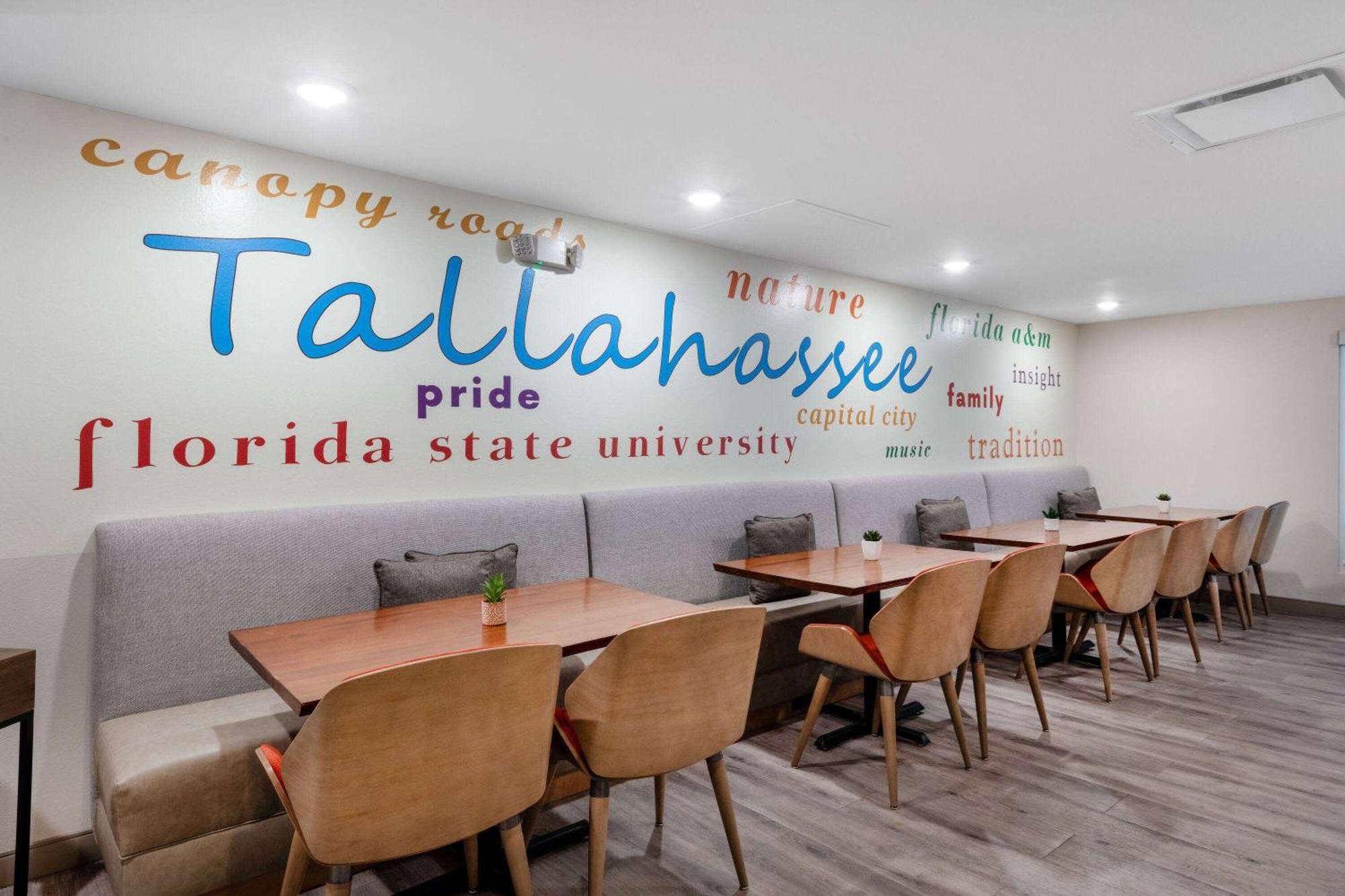 Hotel Tryp By Wyndham North I-10 Capital Circle