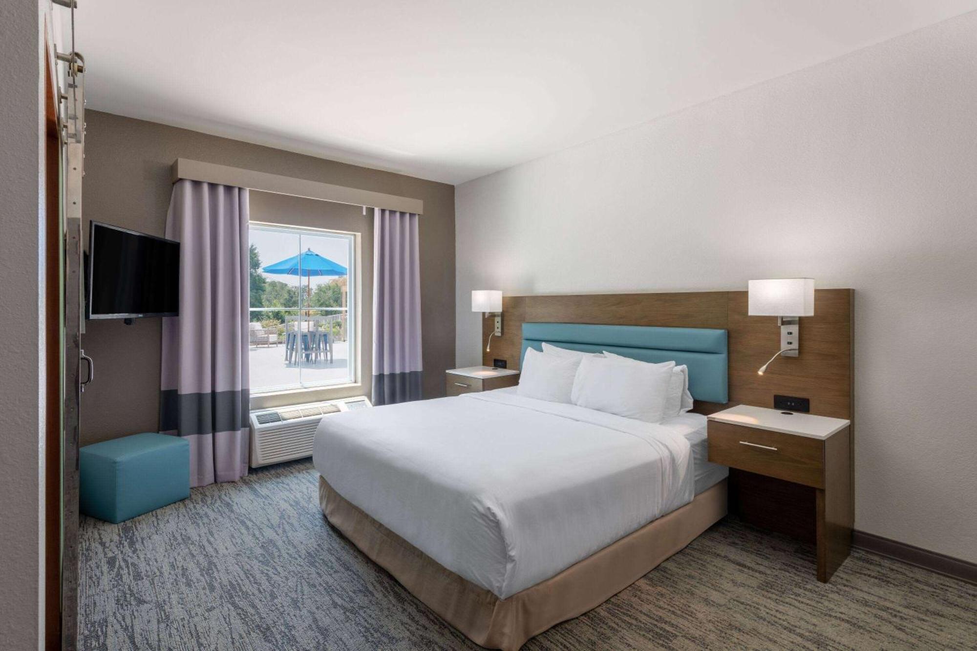 Tryp By Wyndham North I-10 Capital Circle Hotel