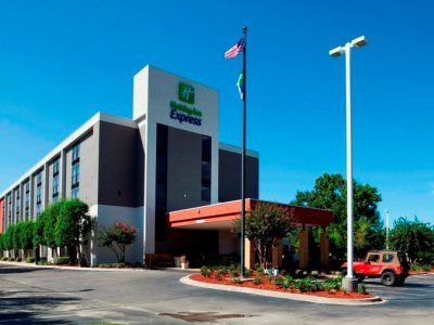 Hotel Express By Ihg Tallahassee