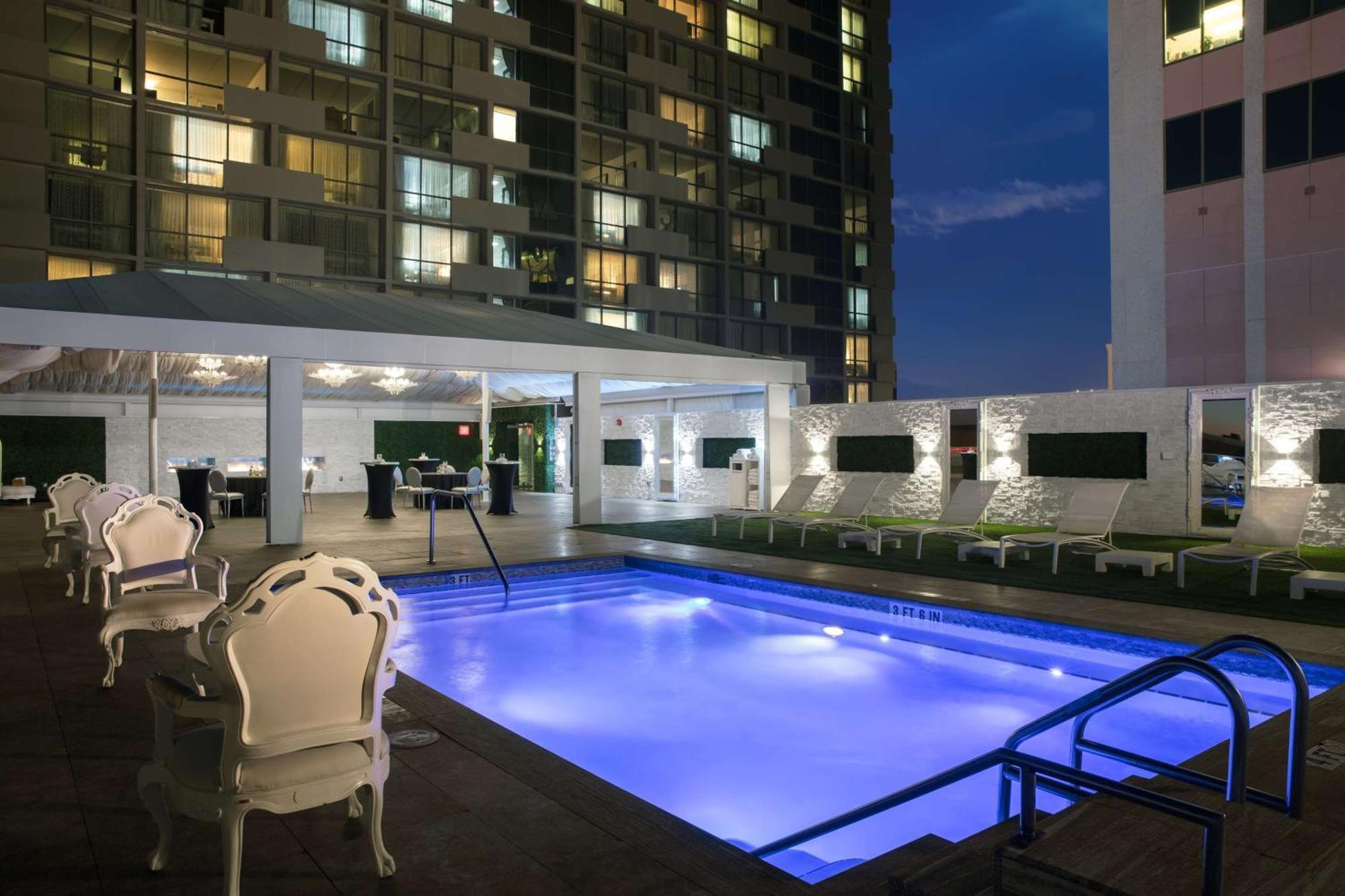 Doubletree By Hilton Hotel Tallahassee