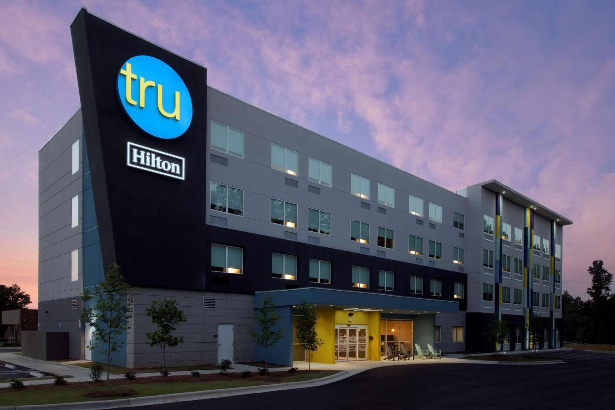 Tru By Hilton 3*