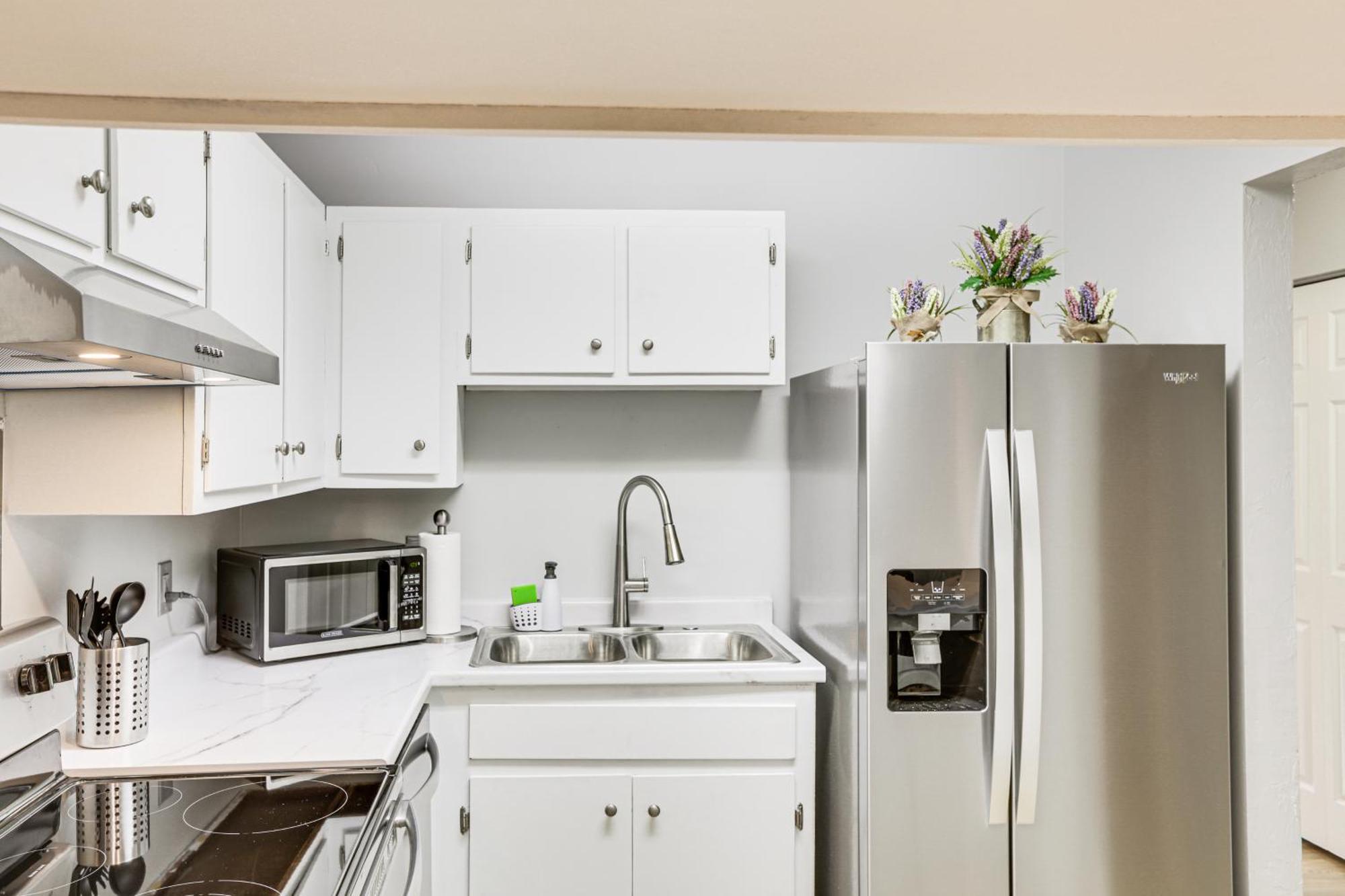 Updated Townhome 3 Mi To Downtown! * Tallahassee