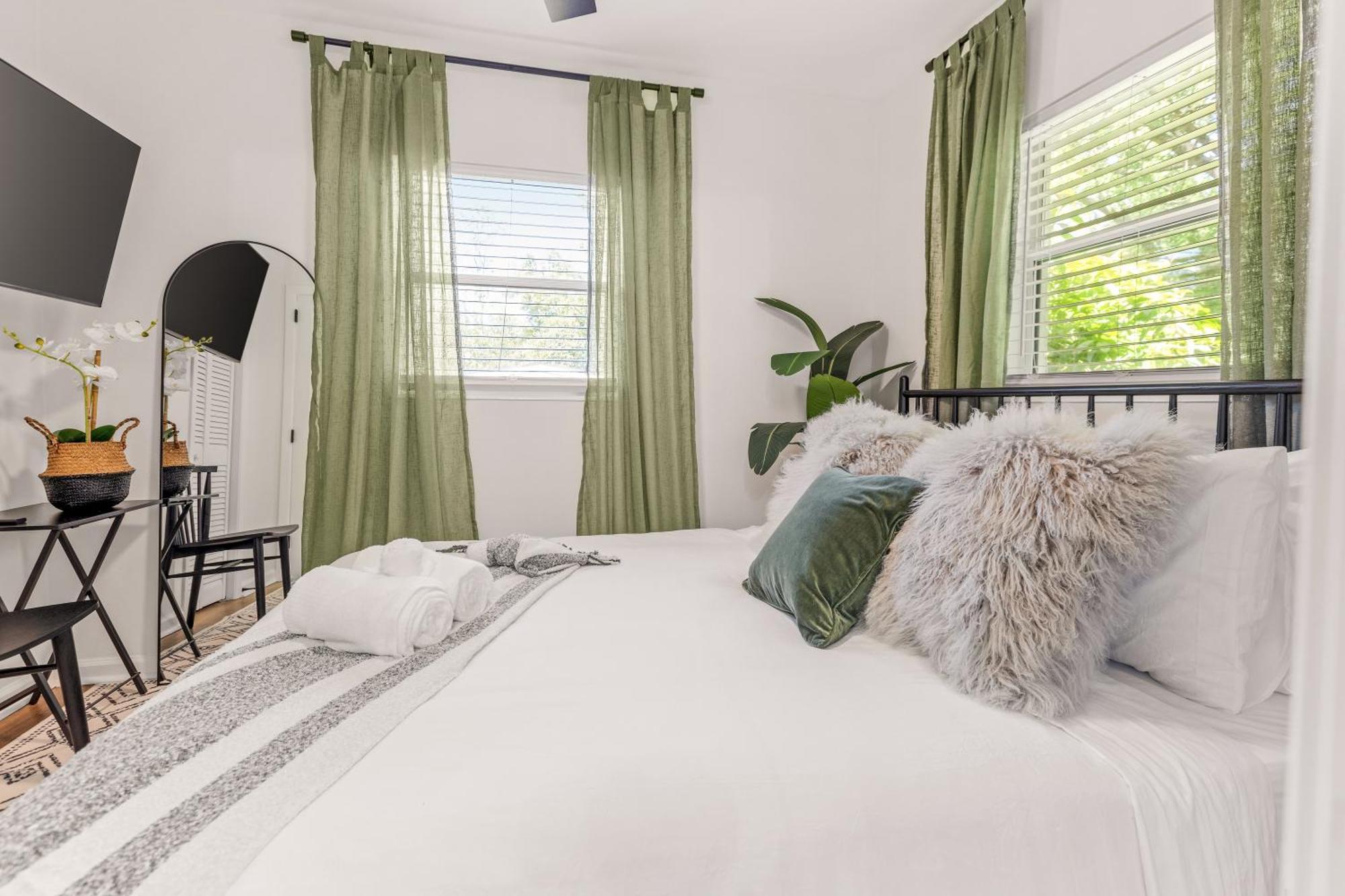 Holiday home Charming 3br Midtown Close To Downtown, Fsu & Fam *