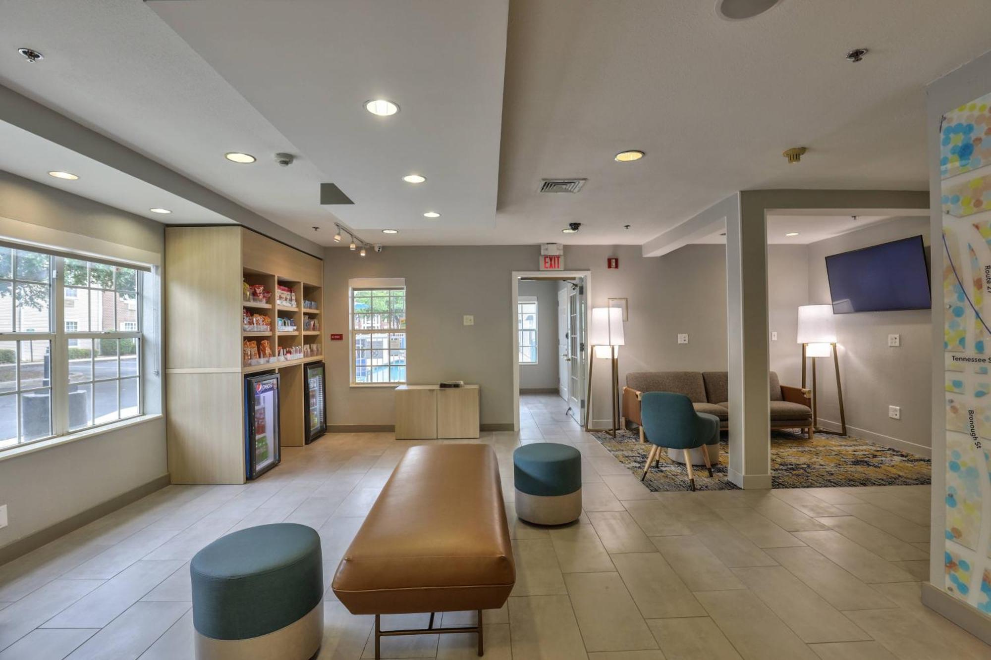 Alluxsuites At 1876, Ascend Collection Tallahassee