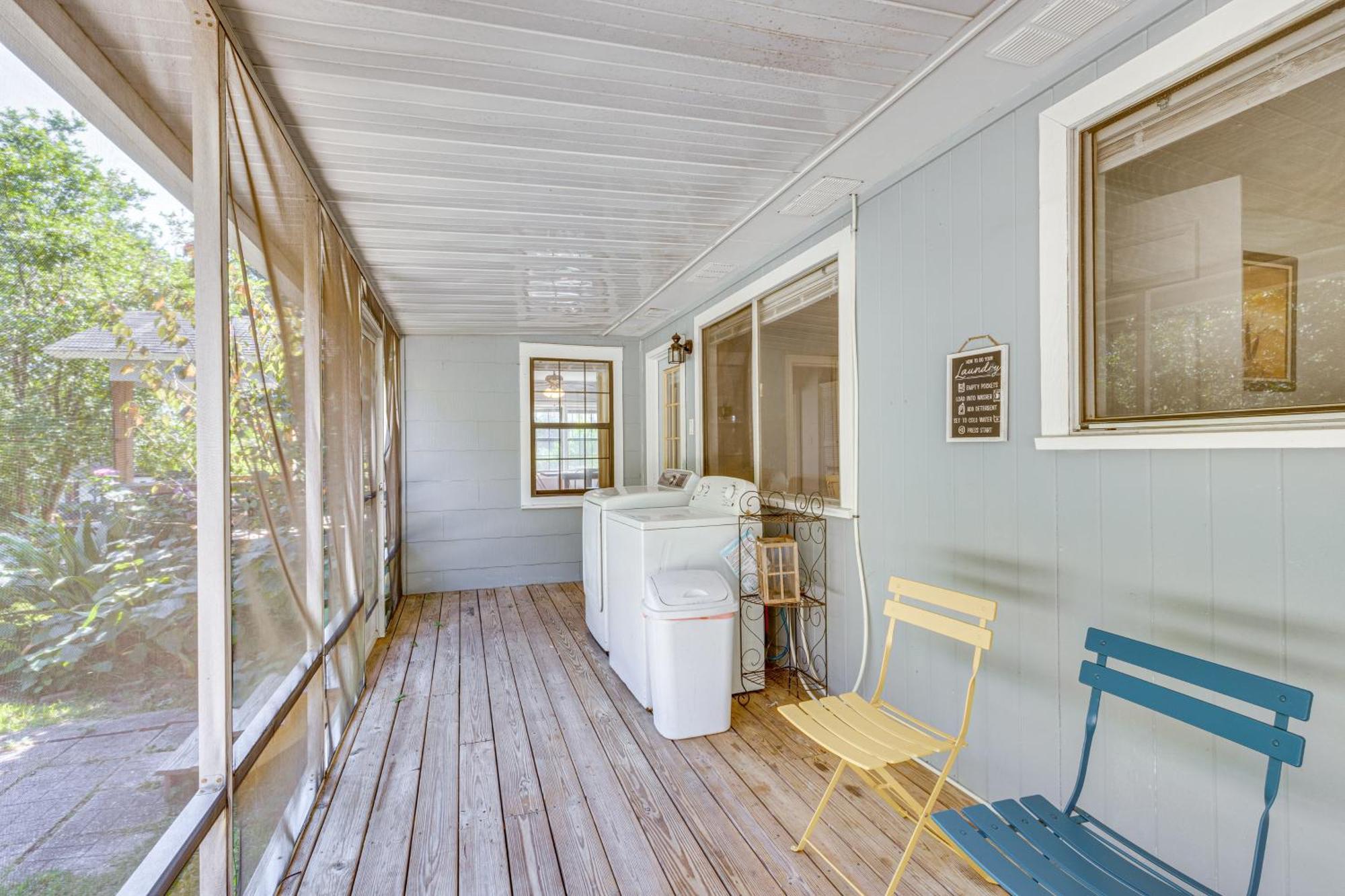 Holiday home 3 Miles To Fsu With Fenced Yard In *