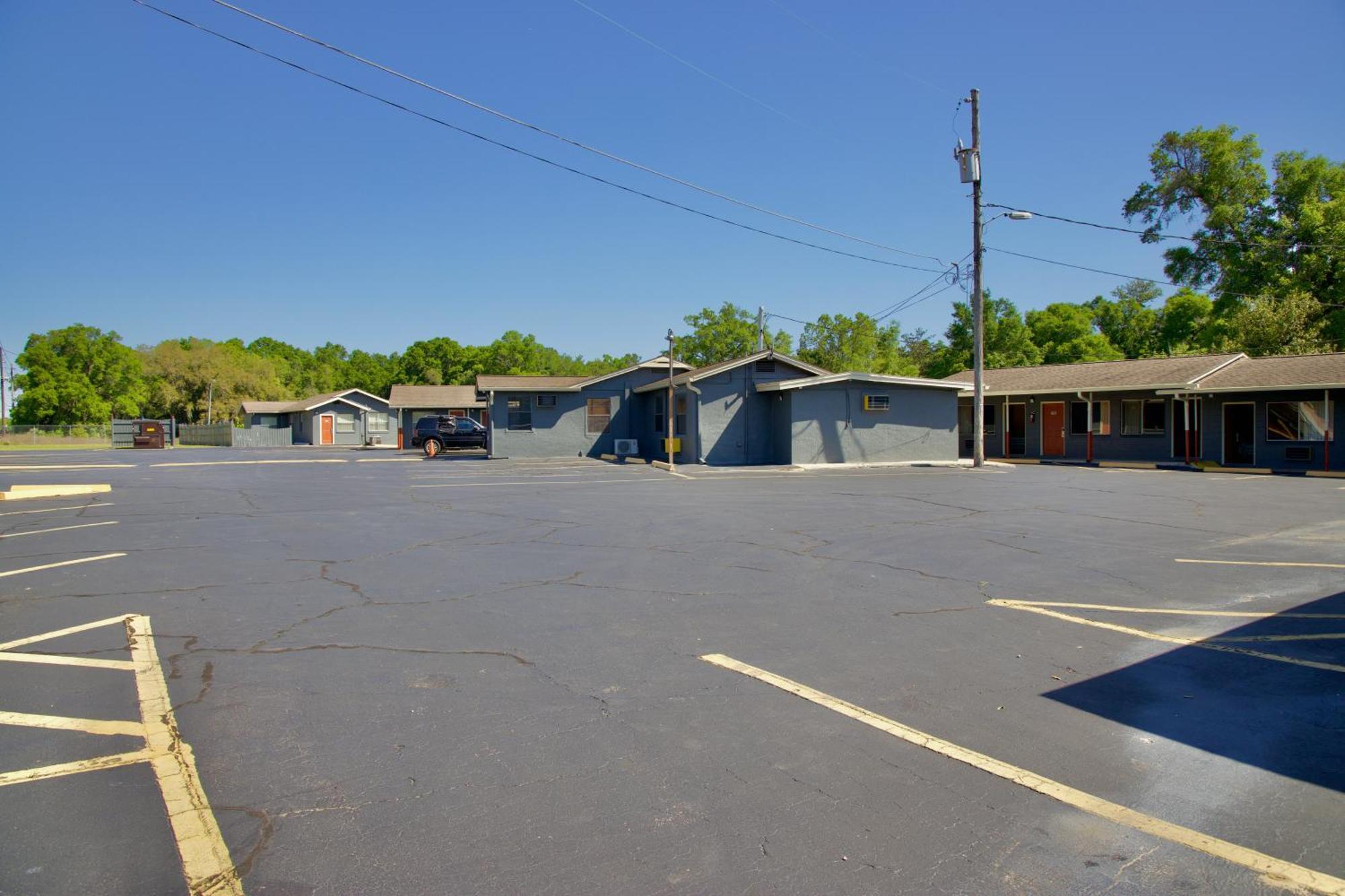 Motel El Camino *