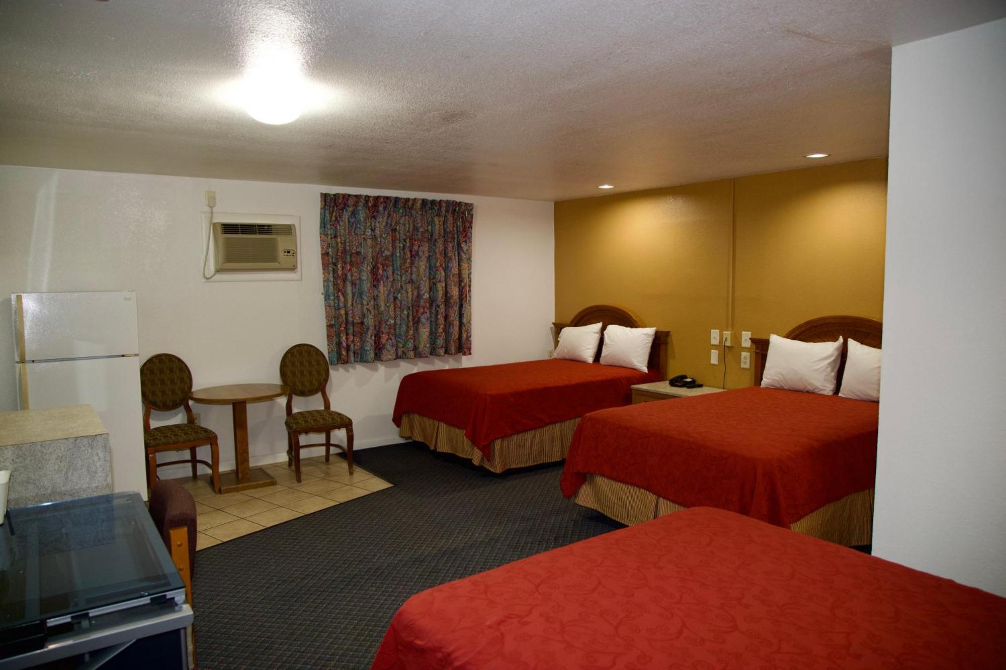 El Camino Motel *