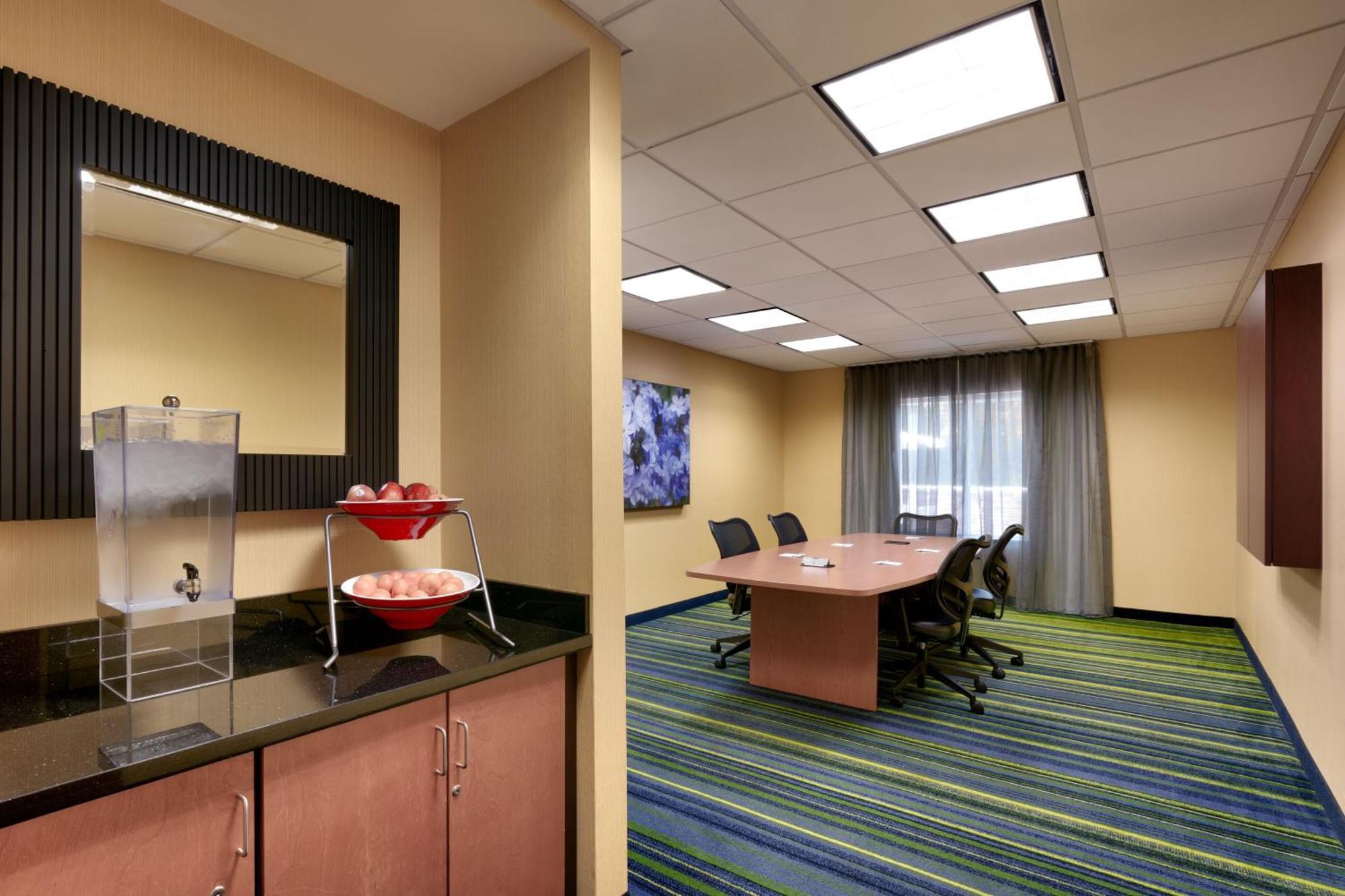 Hotel Fairfield & By Marriott Tallahassee