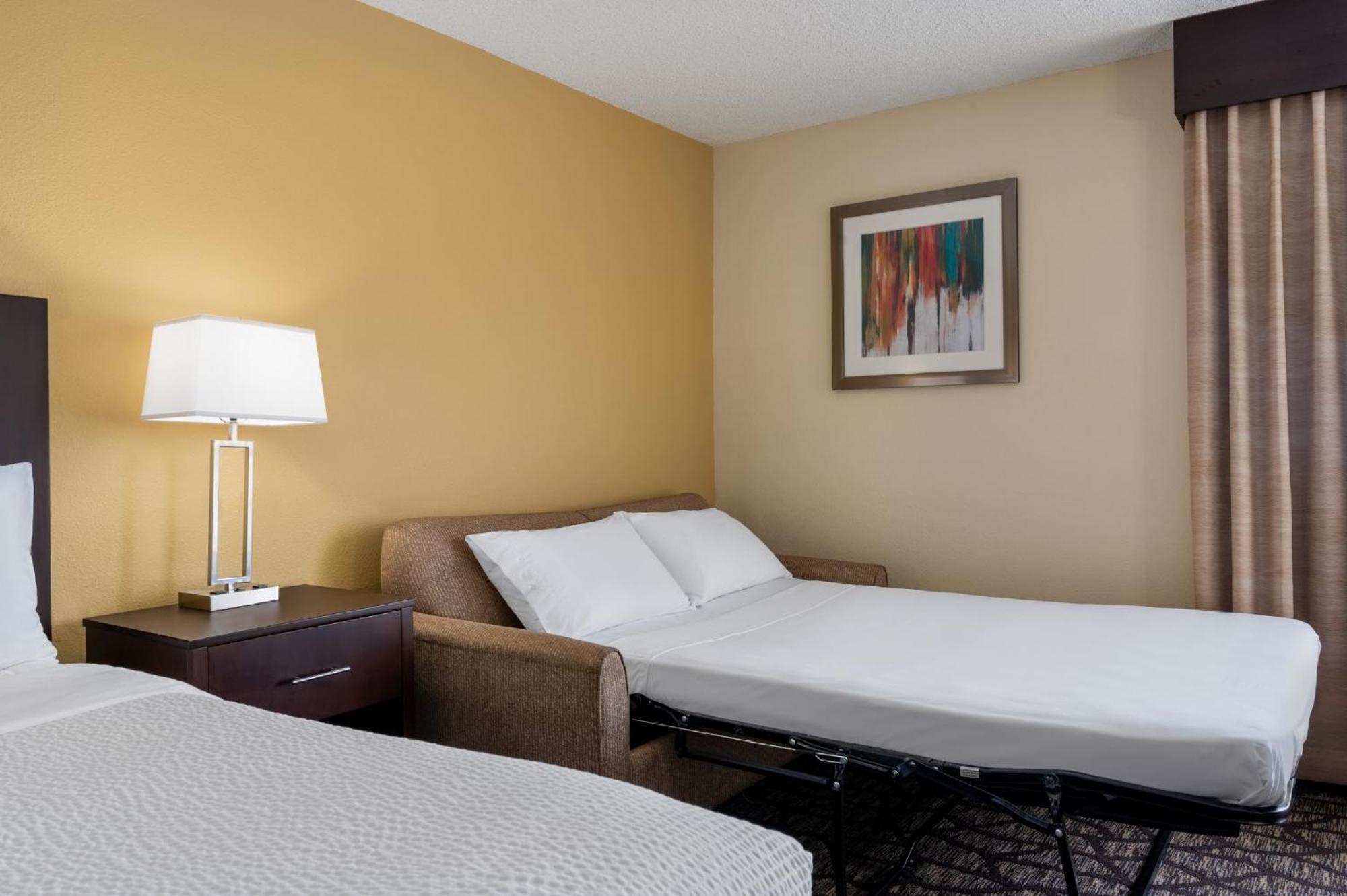 Express By Ihg 3*