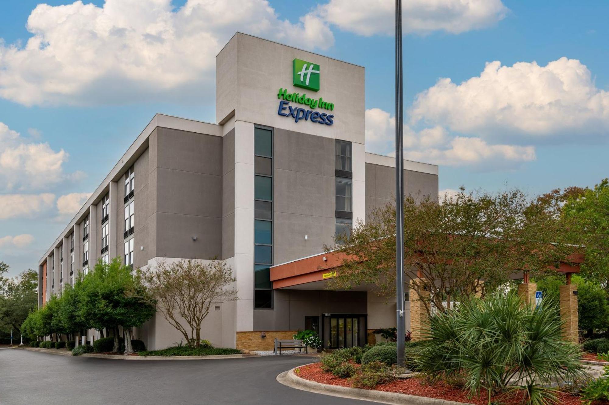 Express By Ihg Hotel Tallahassee