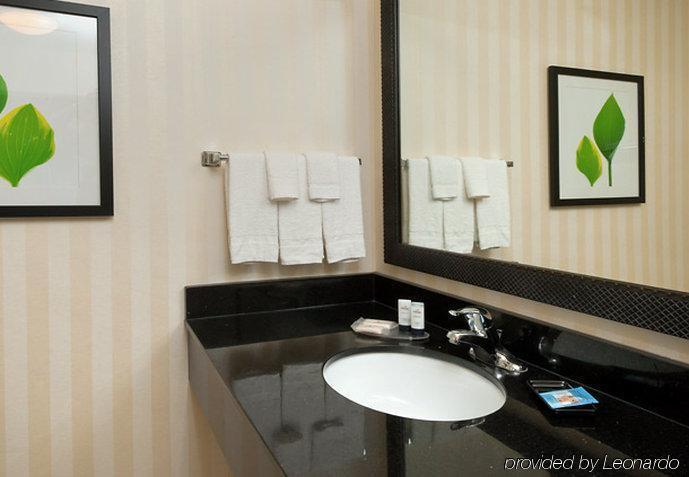 Fairfield & By Marriott Hotel Tallahassee