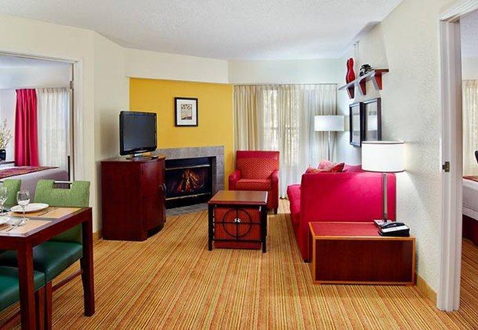 North I-10 Capital Circle 3*