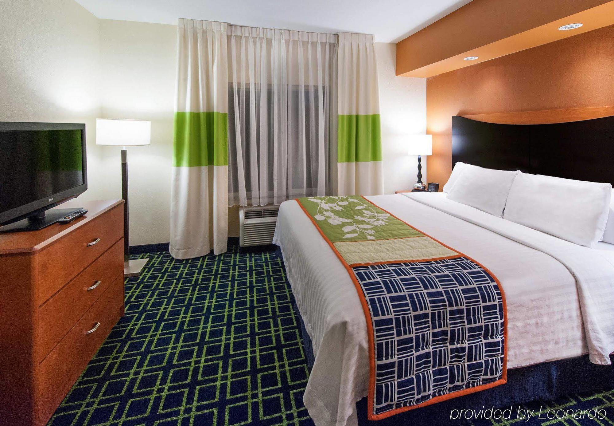 Fairfield & By Marriott Hotel 3*
