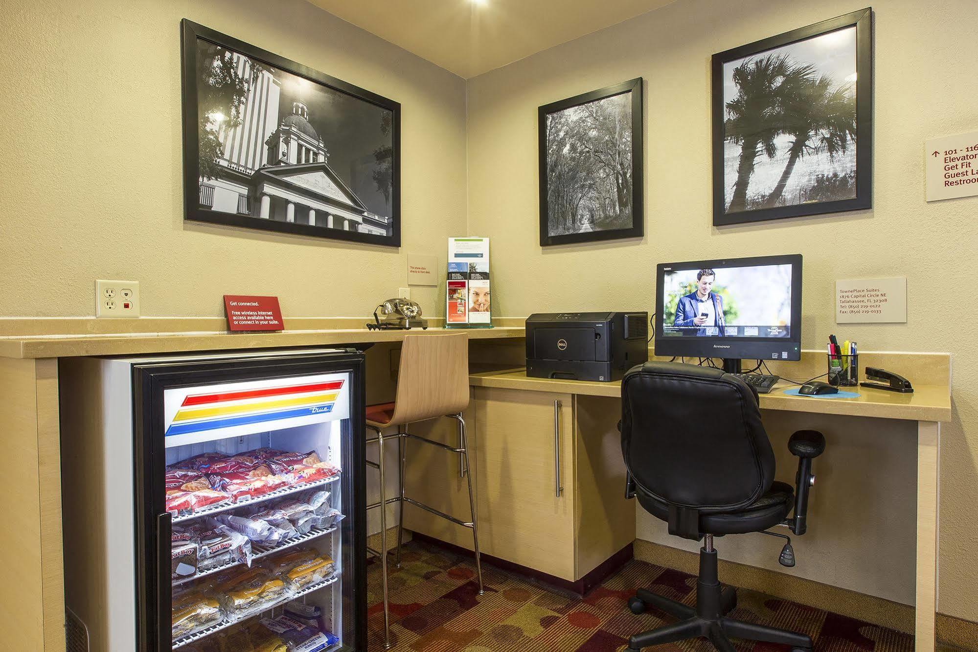 Hotel Alluxsuites At 1876, Ascend Collection