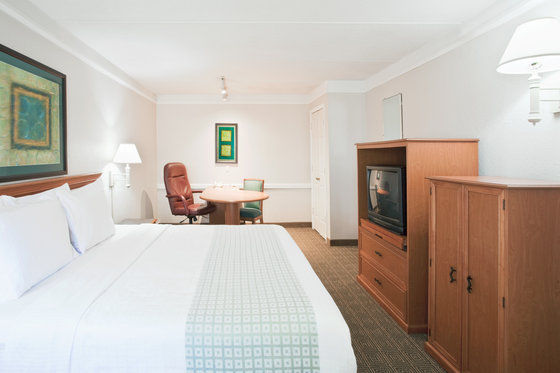 La Quinta By Wyndham North Hotel