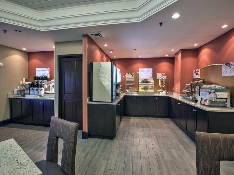 Express By Ihg Hotel 3*